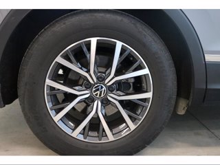 VOLKSWAGEN Tiguan 1.5 tsi life 150cv dsg