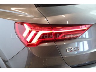 AUDI Q3 35 2.0 tdi s line edition s-tronic