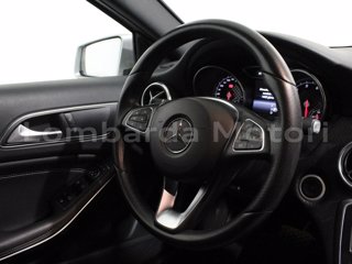 MERCEDES A 200 sport auto my16