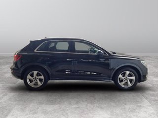 AUDI Q3 35 2.0 tdi business advanced quattro s-tronic