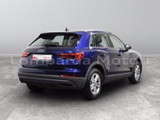 AUDI Q3 35 1.5 tfsi mhev business s-tronic