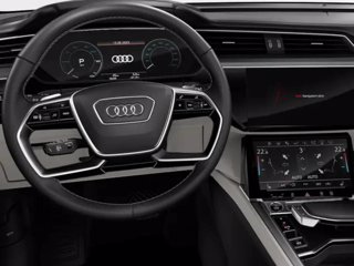 AUDI Q8 sportback e-tron 50 s line edition quattro