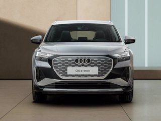 AUDI Q4 e-tron 55 s line edition quattro