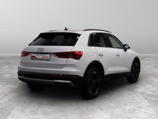 AUDI Q3 35 2.0 tdi business advanced s-tronic