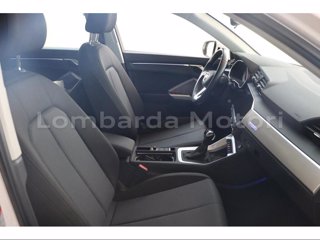 AUDI Q3 35 2.0 tdi business advanced s-tronic