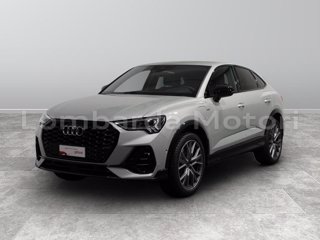 AUDI Q3 sportback 45 1.4 tfsi e identity black s-tronic