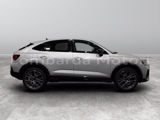 AUDI Q3 sportback 45 1.4 tfsi e identity black s-tronic