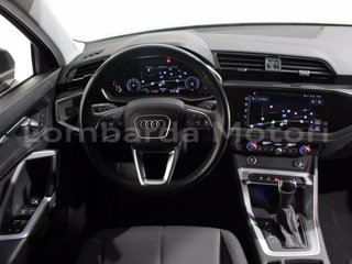 AUDI Q3 35 2.0 tdi business advanced s-tronic