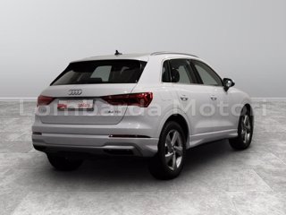 AUDI Q3 35 2.0 tdi business advanced s-tronic