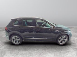 VOLKSWAGEN Tiguan 2.0 tdi r-line 150cv dsg