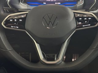 VOLKSWAGEN Tiguan 2.0 tdi r-line 150cv dsg