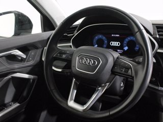 AUDI Q3 35 2.0 tdi business s-tronic